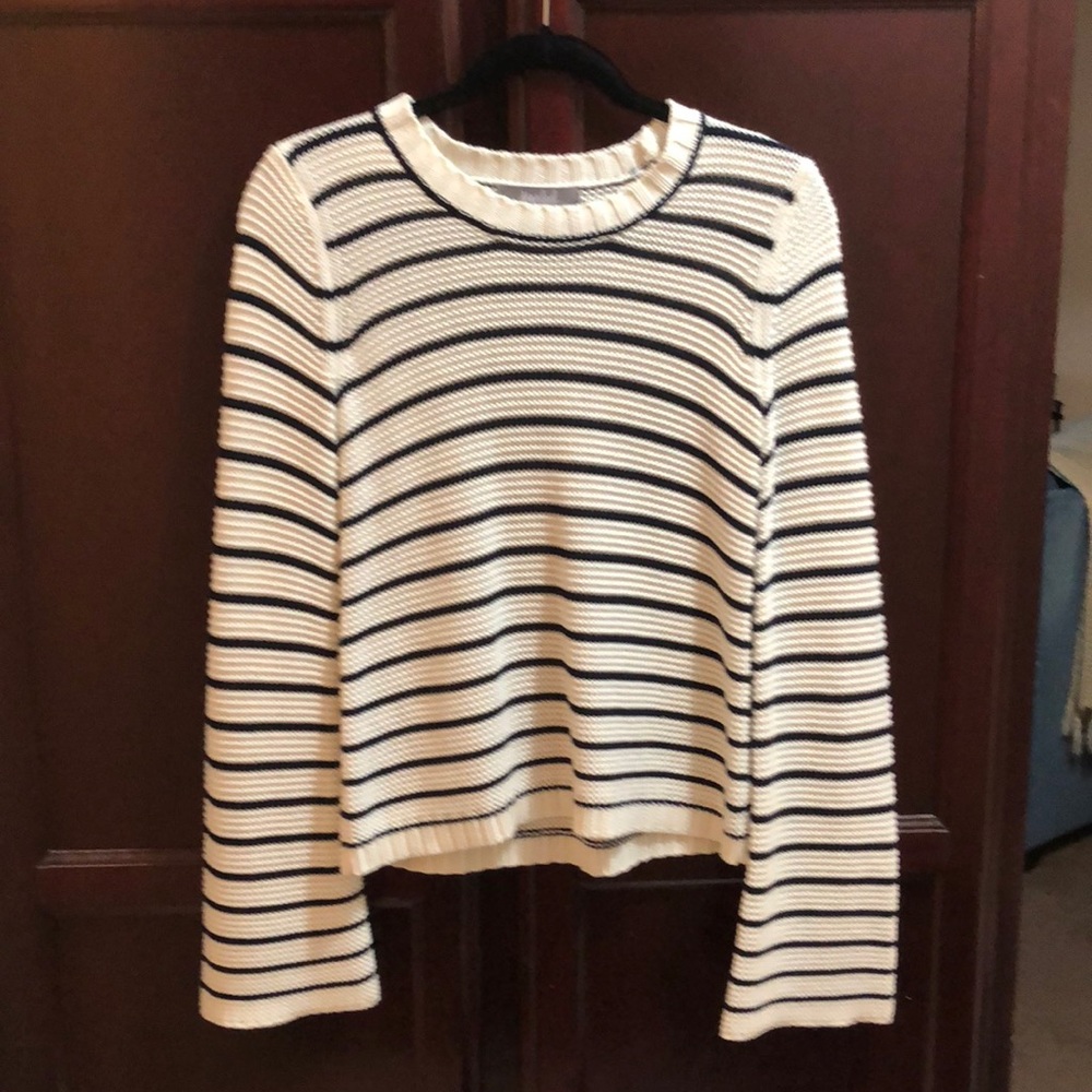 Knit Sweater 💙💙